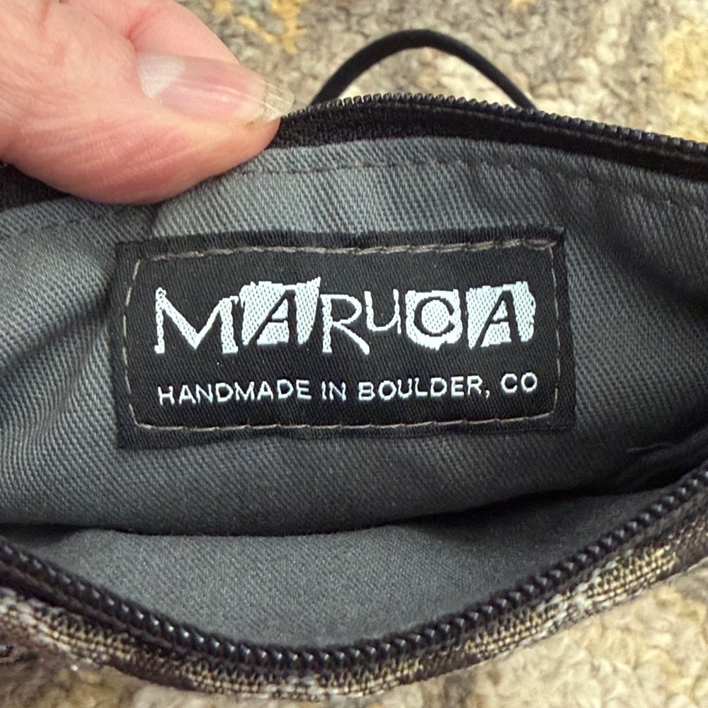Women's Crossbody Bag in Black and Gray